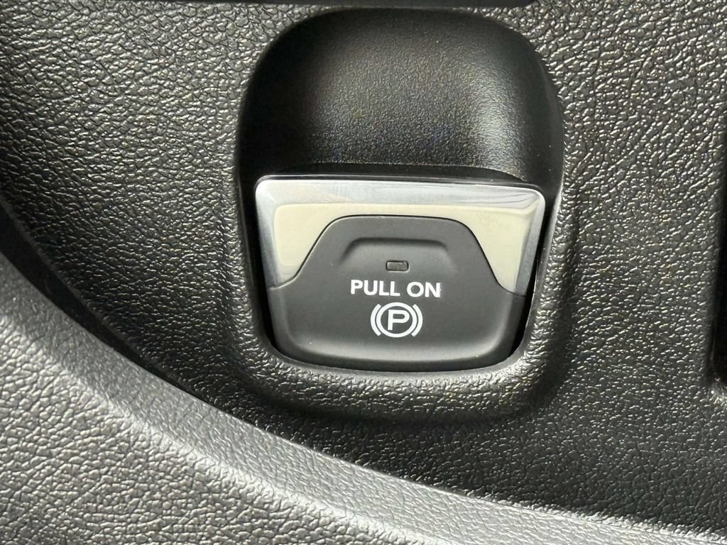 New 2026 RAM ProMaster 3500 FWD image 24