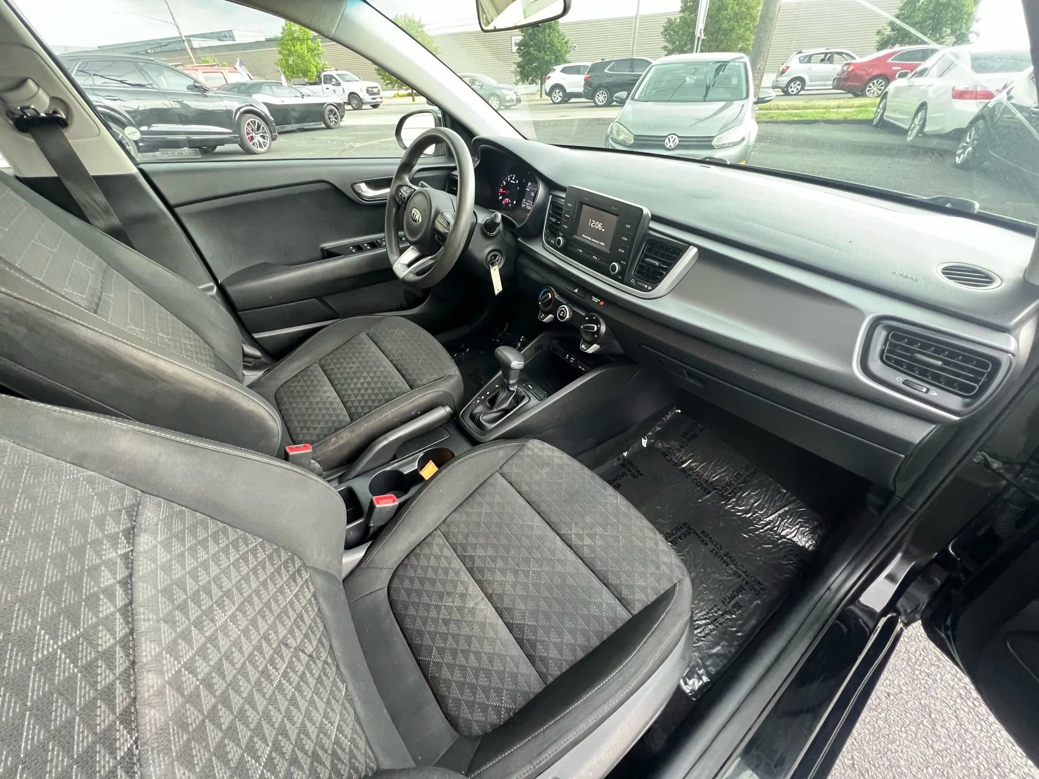 Used 2019 Kia Rio LX image 28
