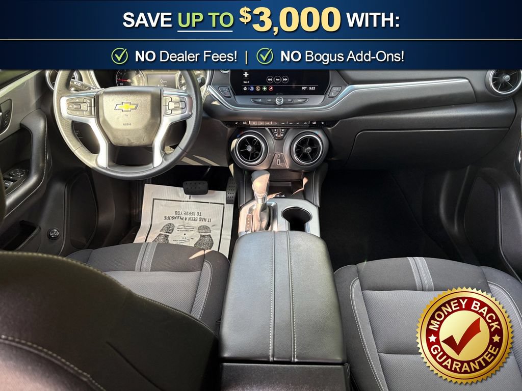 Used 2024 Chevrolet Blazer LT w/ Convenience Package FWD image 17