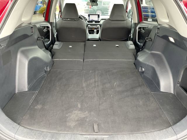 Used 2025 Toyota RAV4 XLE image 18