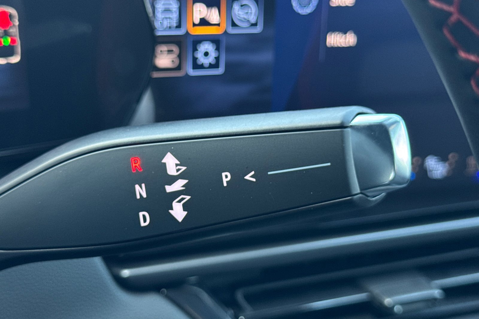 New 2025 Chevrolet Equinox EV RS image 22