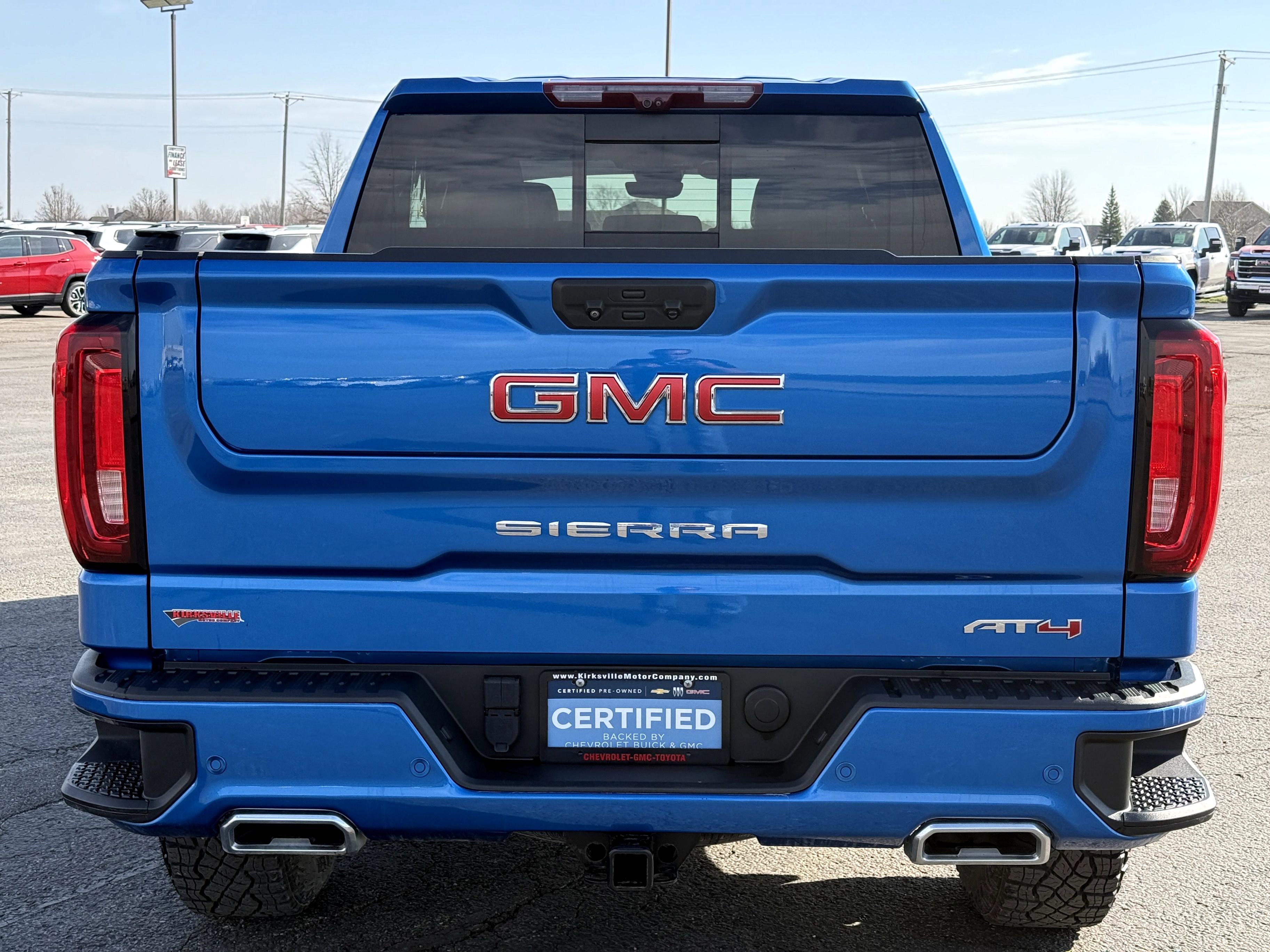 Certified 2023 GMC Sierra 1500 AT4 w/ Technology Package image 4