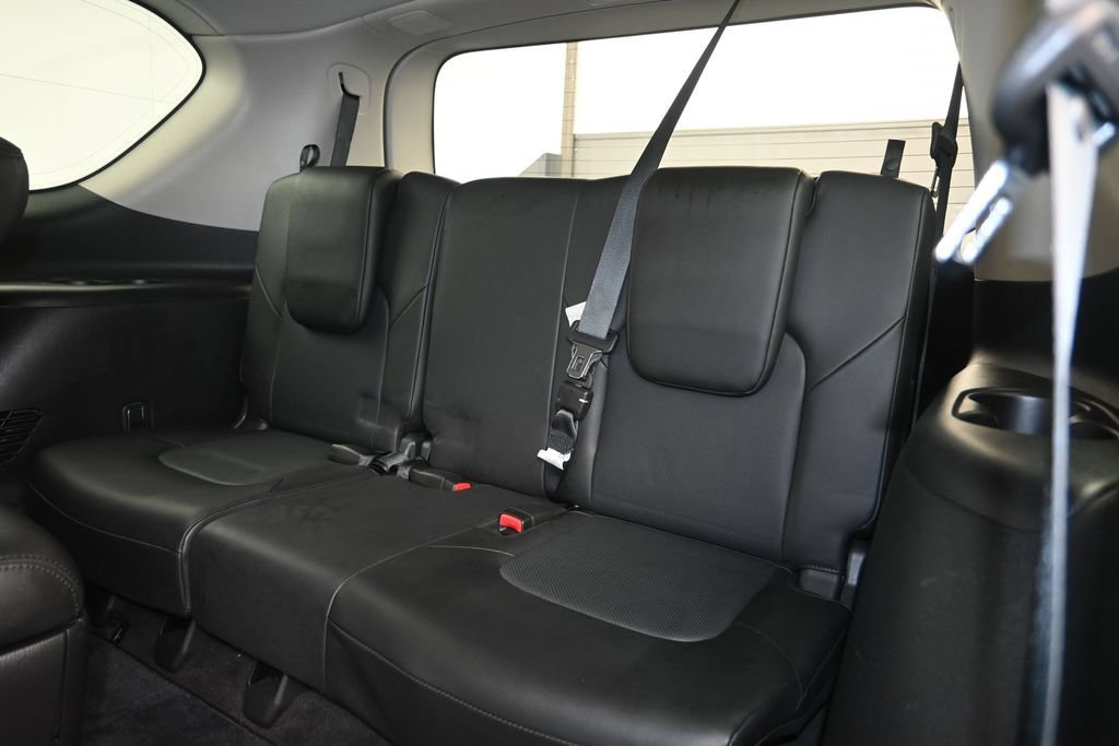 Used 2021 Nissan Armada SL w/ Captain's Chairs Package AWD/4WD image 25