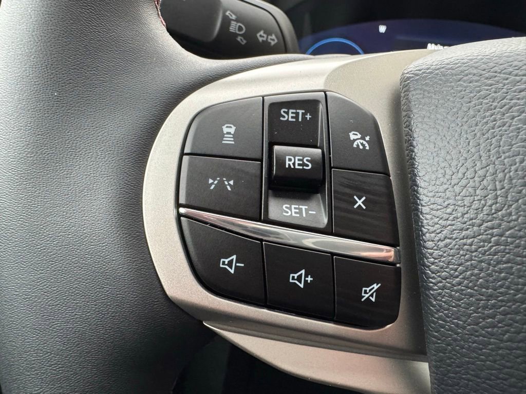 New 2026 Ford Explorer Active w/ Active Comfort Package image 39