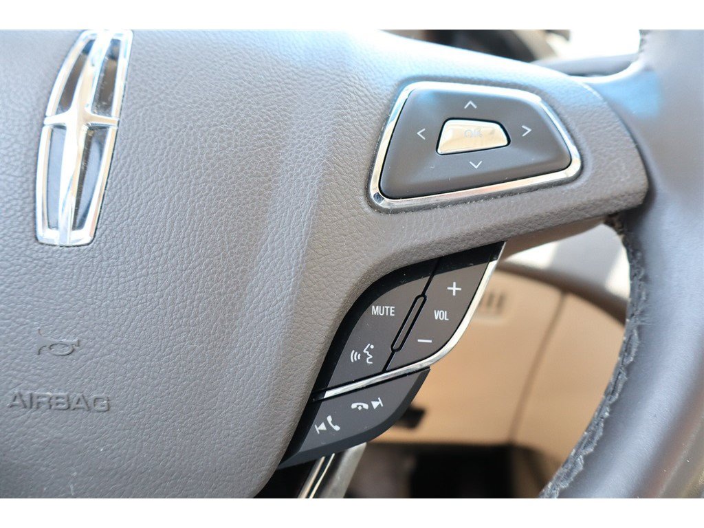 Used 2016 Lincoln MKZ Hybrid w/ Equipment Group 600A Reserve FWD image 31