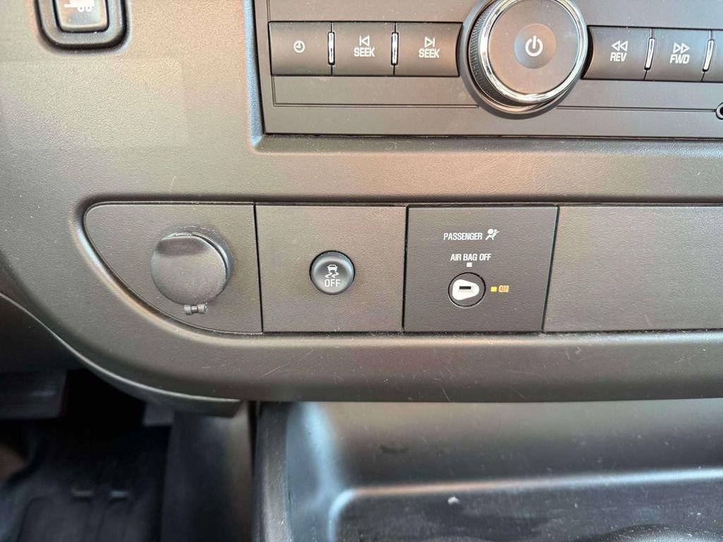 Used 2023 Chevrolet Express 2500 w/ Driver Convenience Package RWD image 29