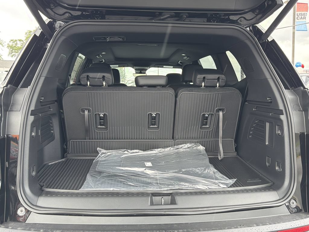 New 2026 GMC Acadia Elevation w/ Black Edition FWD image 26