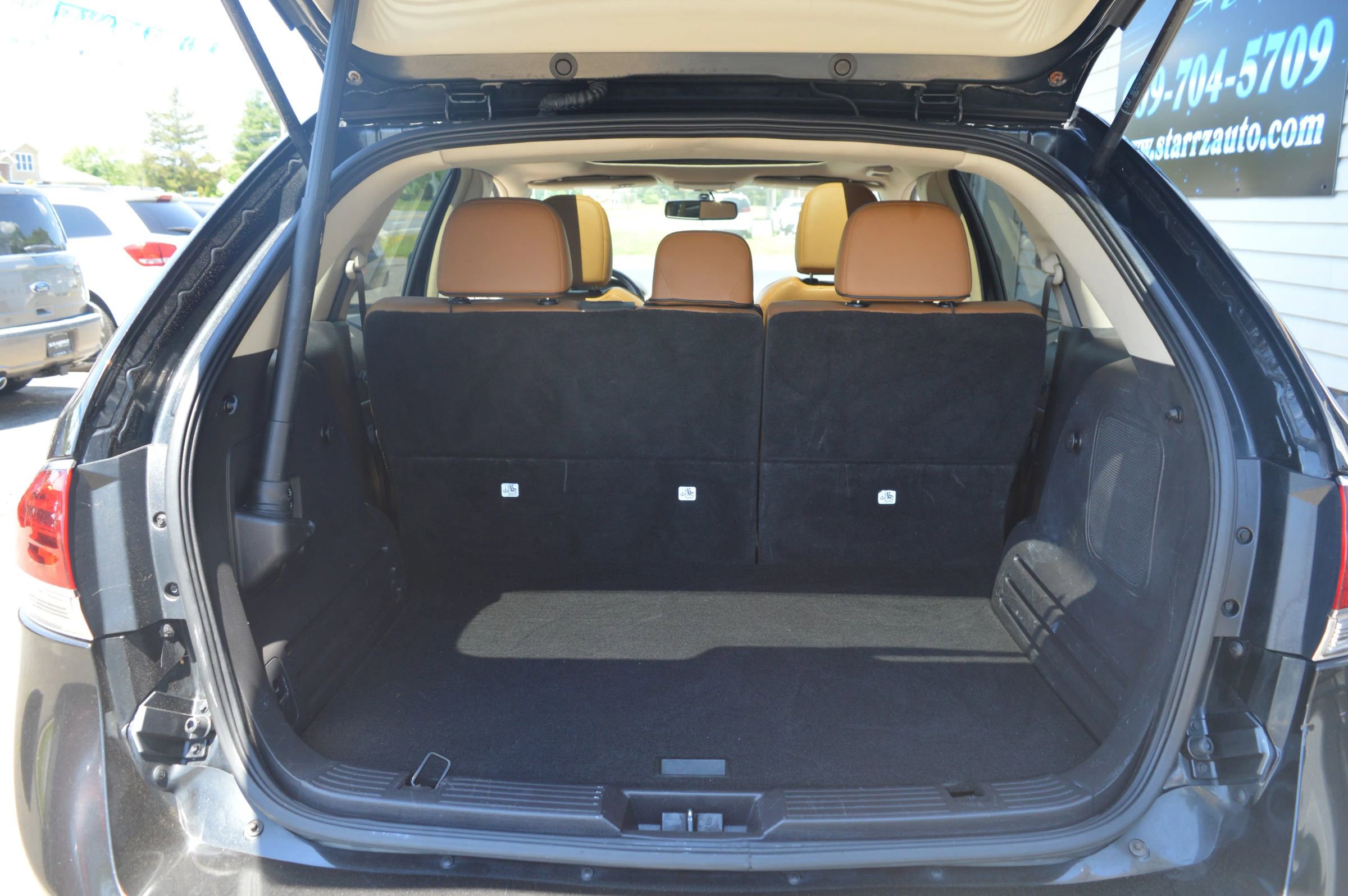 Used 2011 Lincoln MKX AWD w/ 102A Rapid Spec Order Code image 9