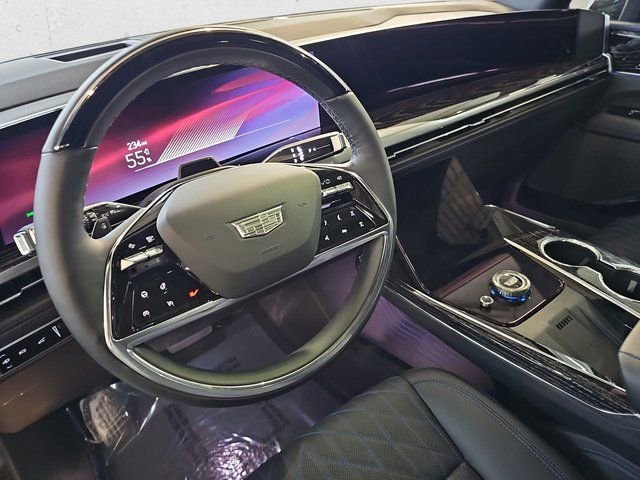 Used 2026 Cadillac Escalade IQ Sport 1 w/ LPO, ONYX Package AWD/4WD image 18
