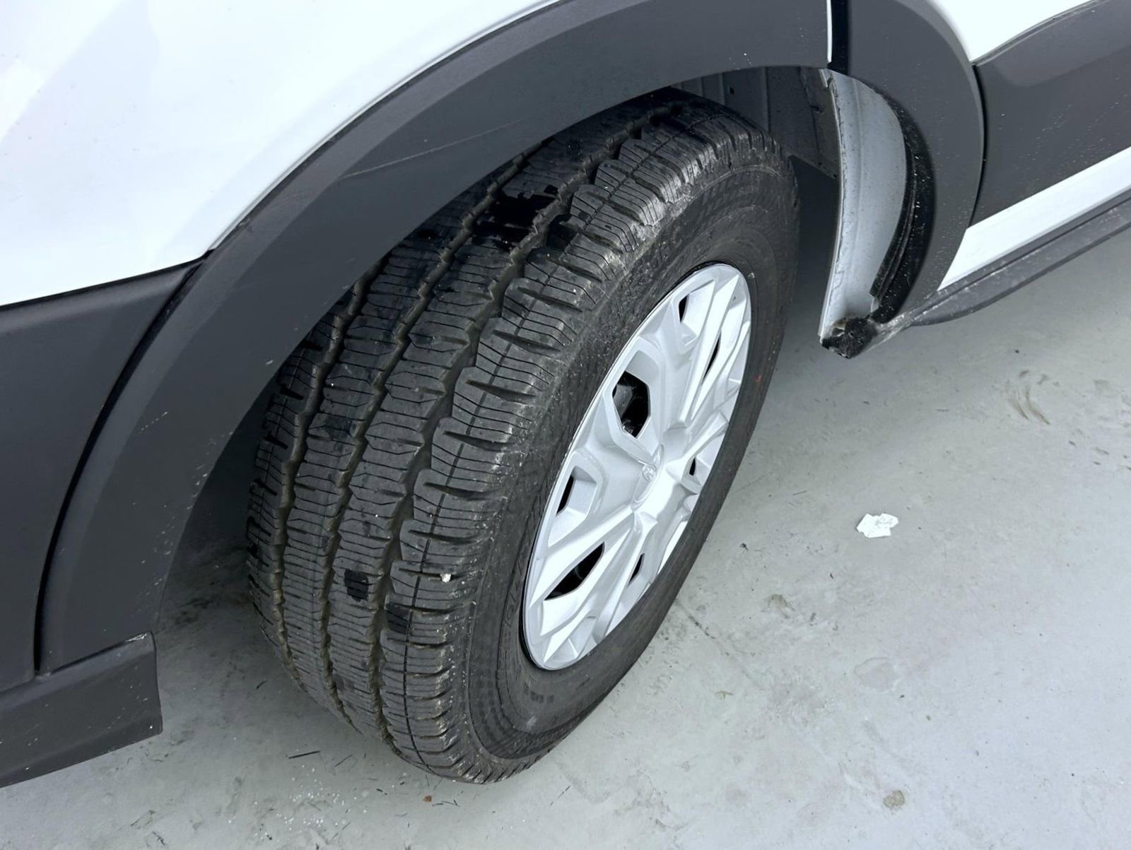 New 2026 Ford Transit 350 XL RWD image 21