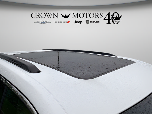 Used 2024 Jeep Grand Cherokee L Limited w/ Luxury Tech Group II AWD/4WD image 3