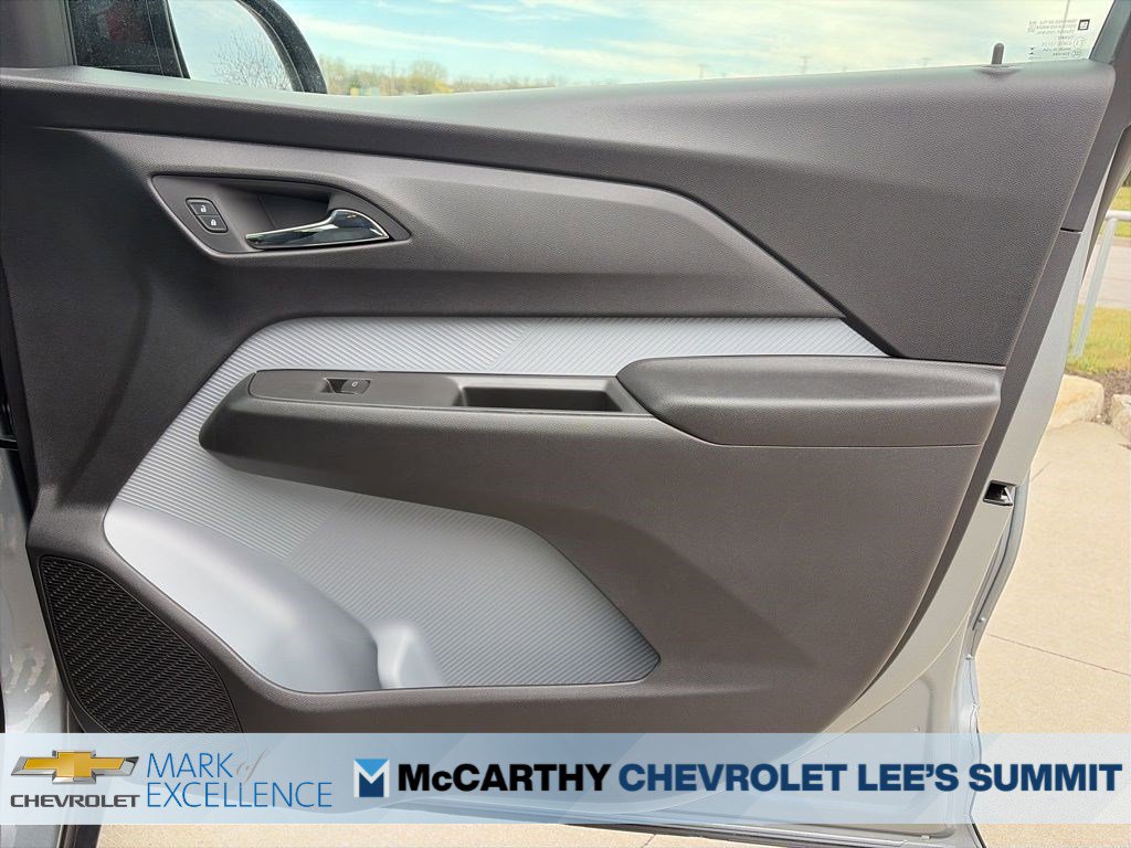New 2027 Chevrolet Bolt LT FWD image 22