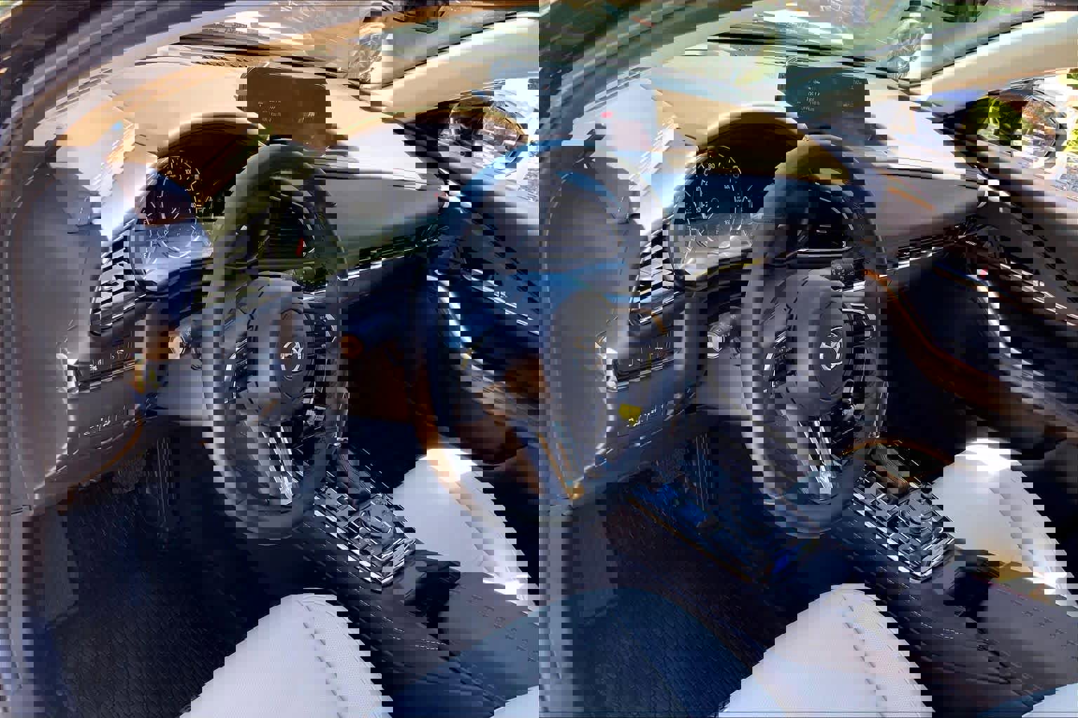 Certified 2025 MAZDA CX-30 AWD 2.5 S w/ Premium Package image 18