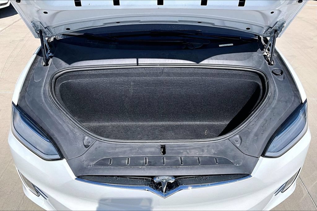 Used 2020 Tesla Model X Long Range AWD/4WD image 11