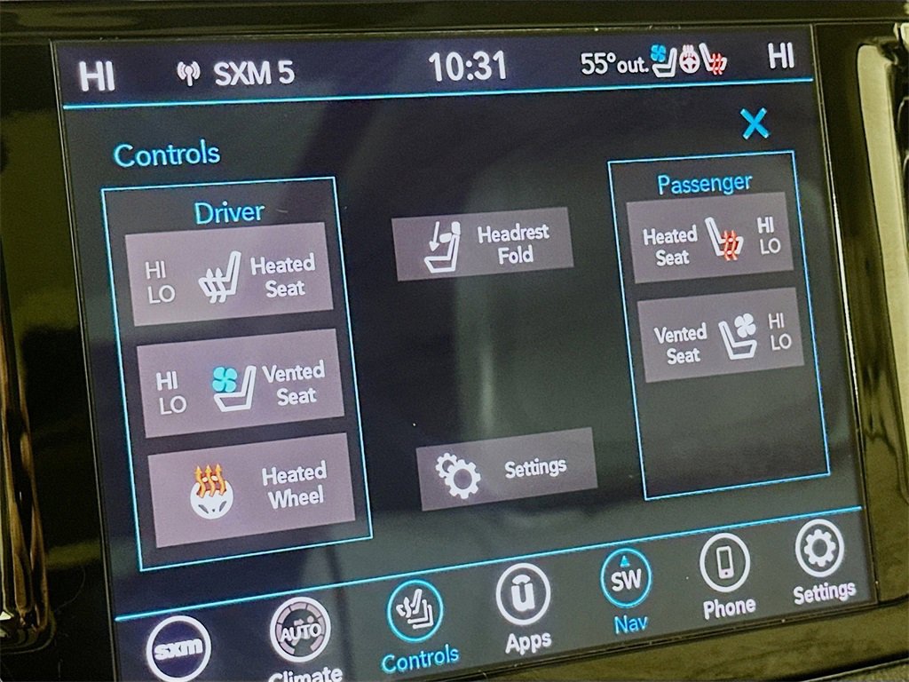 Used 2020 Chrysler Pacifica Limited w/ Tire & Wheel Group image 16