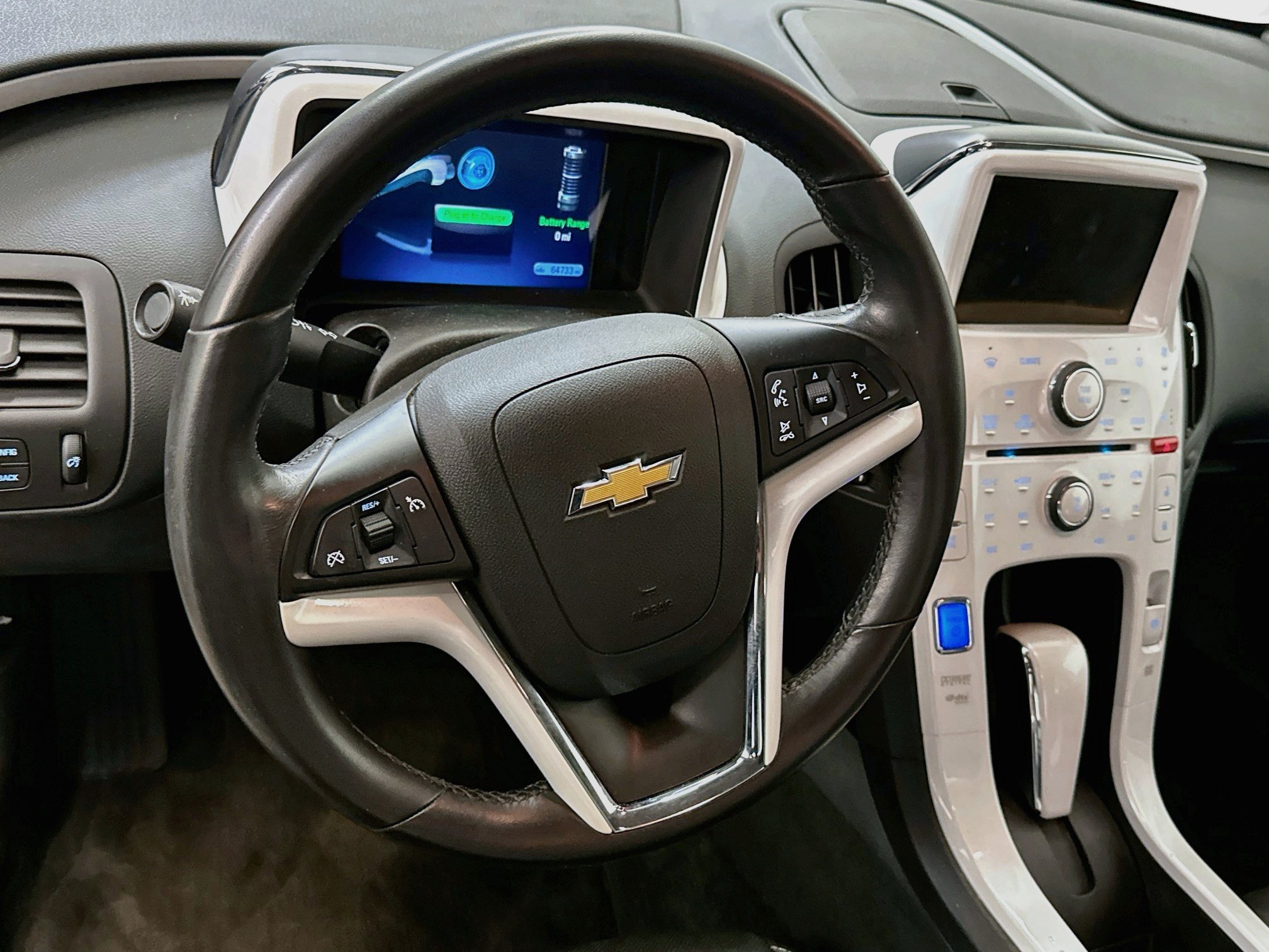Used 2012 Chevrolet Volt Premium w/ Premium Trim Package FWD image 18