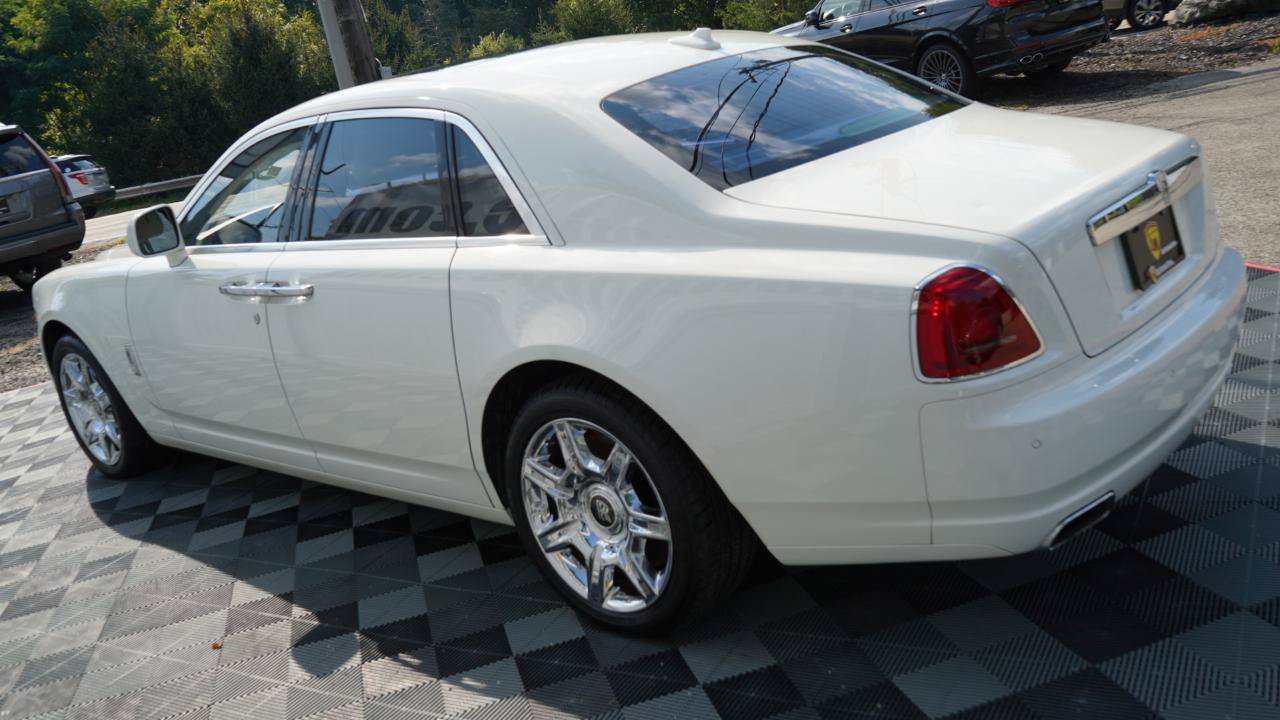 Used 2011 Rolls-Royce Ghost RWD image 10