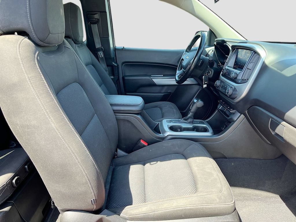 Used 2021 Chevrolet Colorado LT w/ LPO, Tonneau and Step Package AWD/4WD image 25