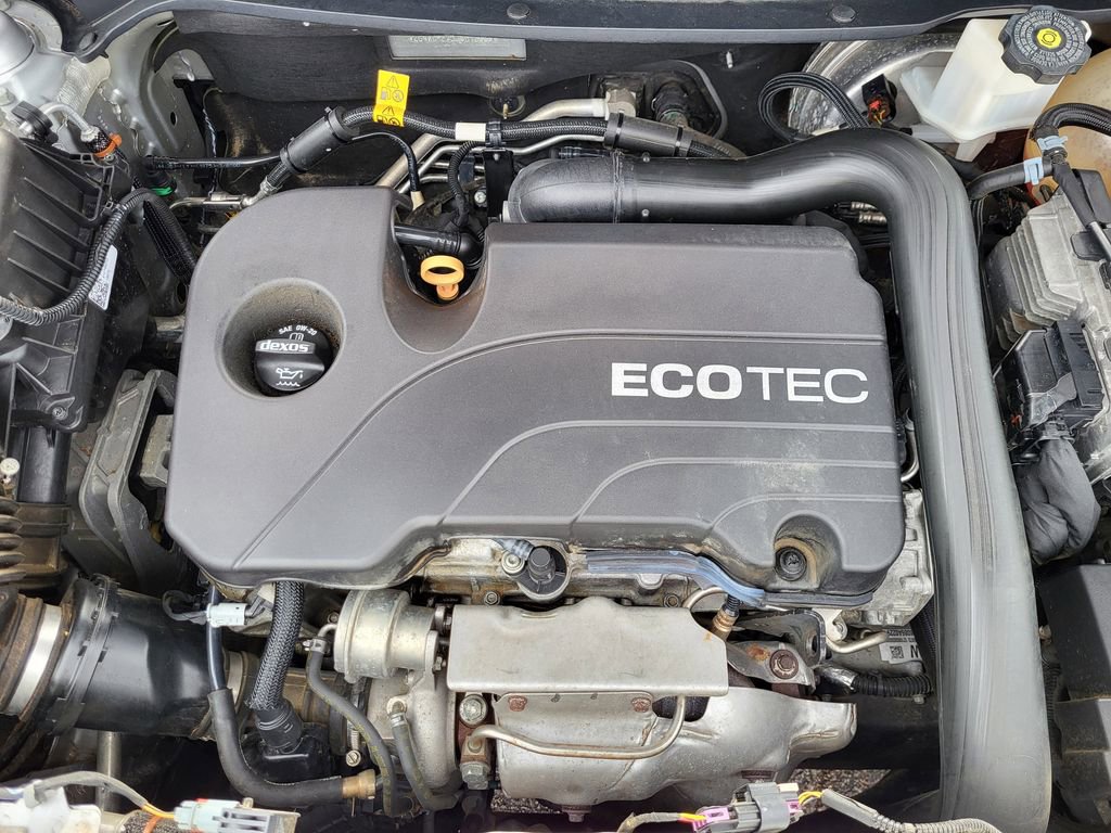 Used 2018 Chevrolet Equinox LS image 19