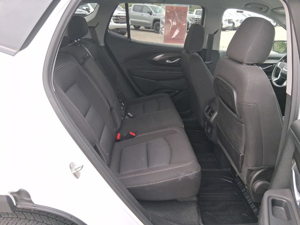 Used 2022 GMC Terrain SLE w/ Driver Convenience Package AWD/4WD image 15
