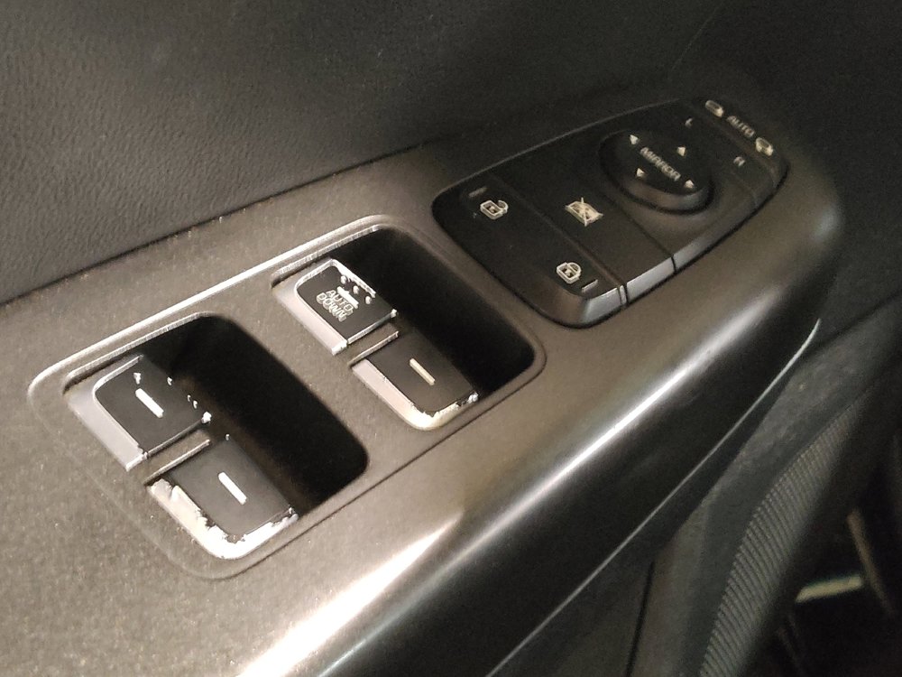 Used 2020 Kia Sportage S w/ S Sunroof Package FWD image 27