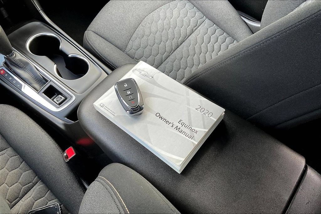 Used 2020 Chevrolet Equinox LT AWD/4WD image 39