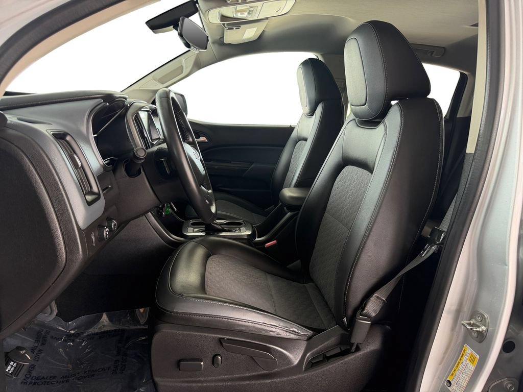 Used 2016 Chevrolet Colorado Z71 AWD/4WD image 10