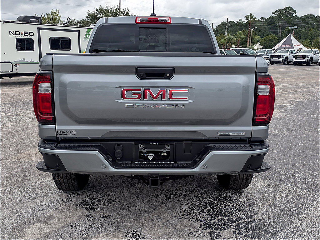 New 2026 GMC Canyon Elevation w/ Convenience Package RWD image 6