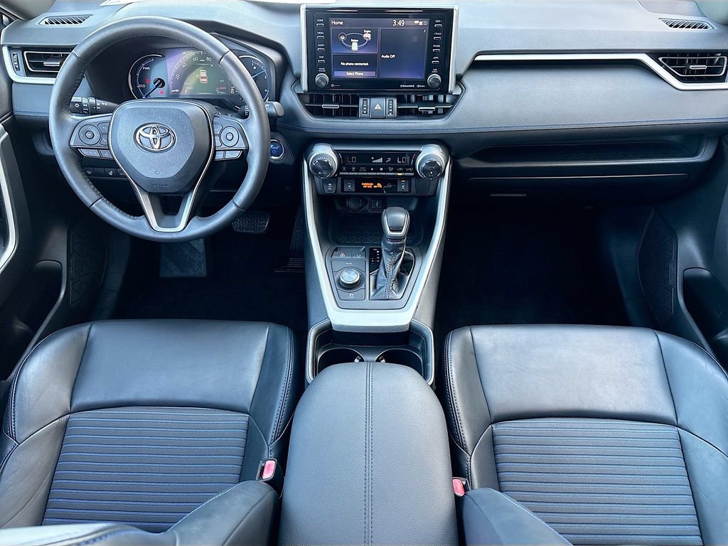 Used 2020 Toyota RAV4 XSE w/ XSE Grade Weather Package AWD/4WD image 13