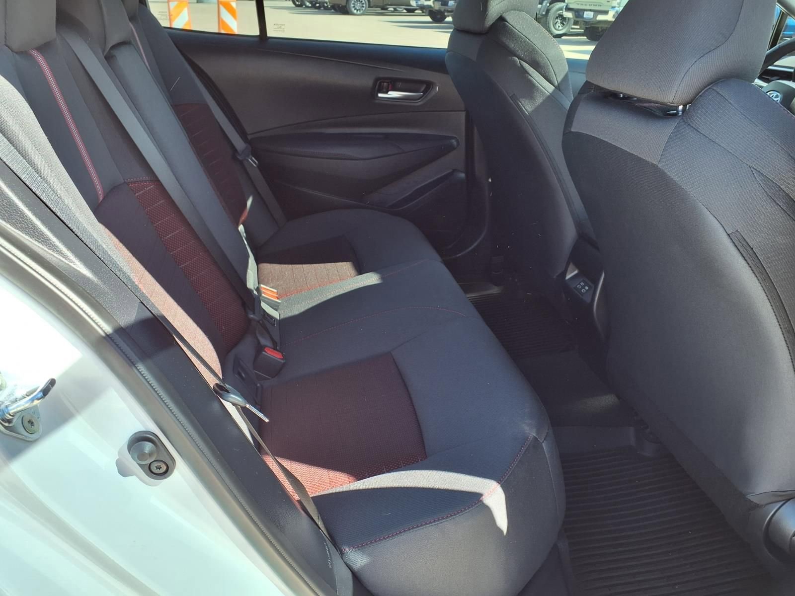 Certified 2025 Toyota Corolla SE w/ SE Premium Package image 21