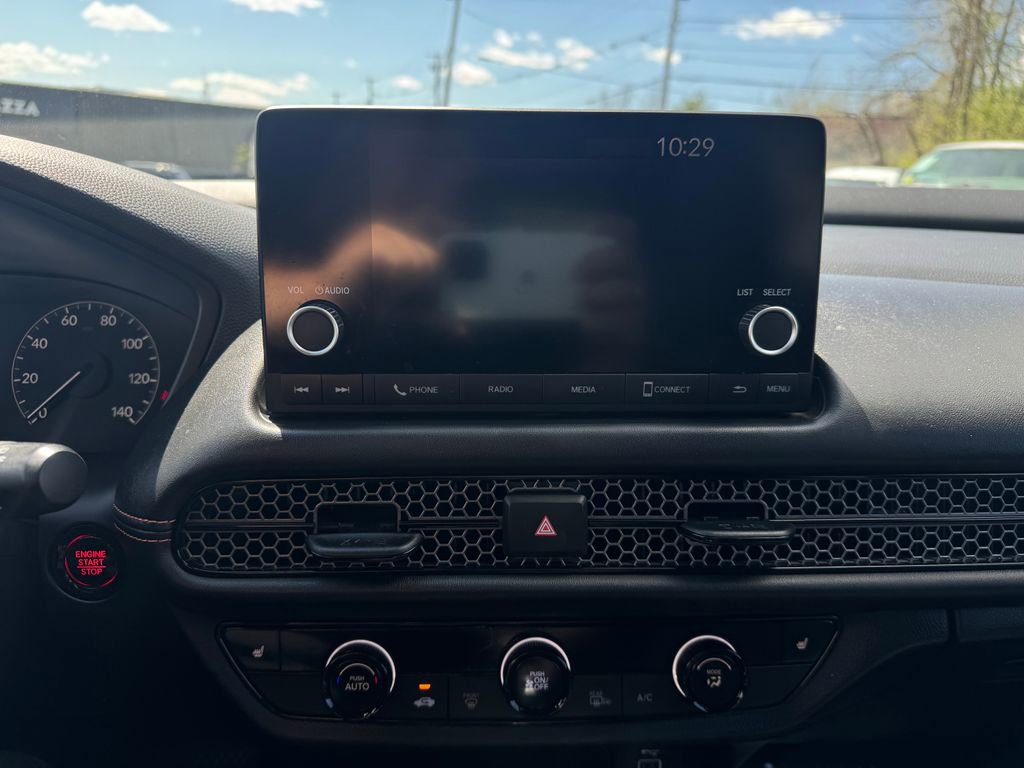 Used 2024 Honda HR-V Sport image 29