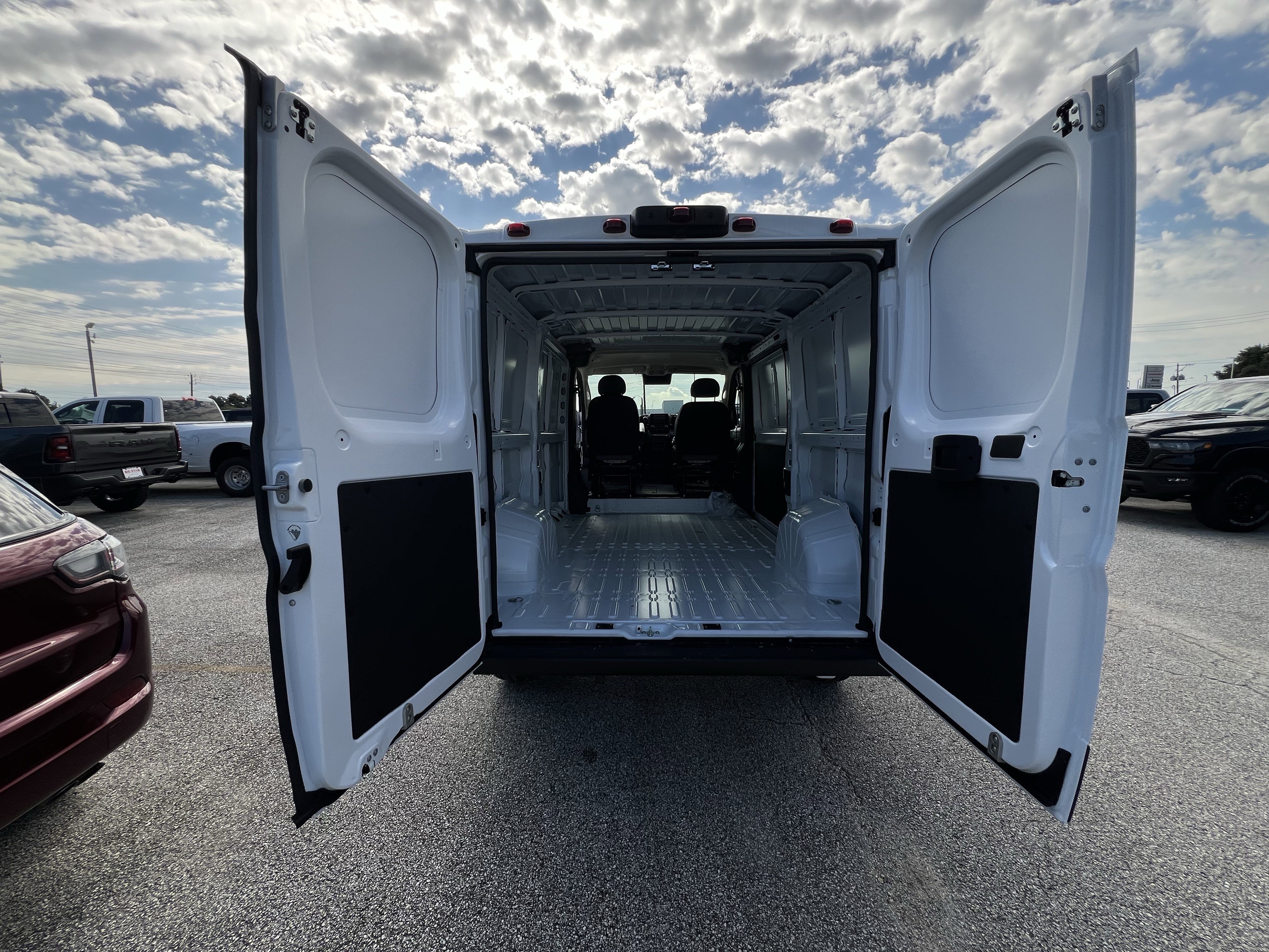 New 2026 RAM ProMaster 1500 w/ Power Group image 22
