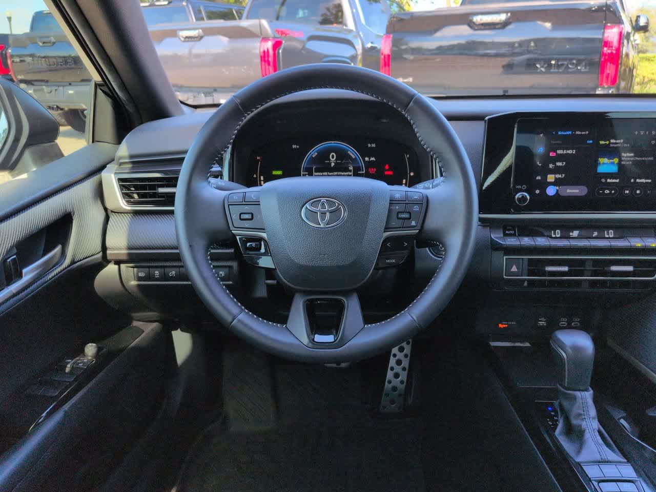 Certified 2025 Toyota Camry SE FWD image 15