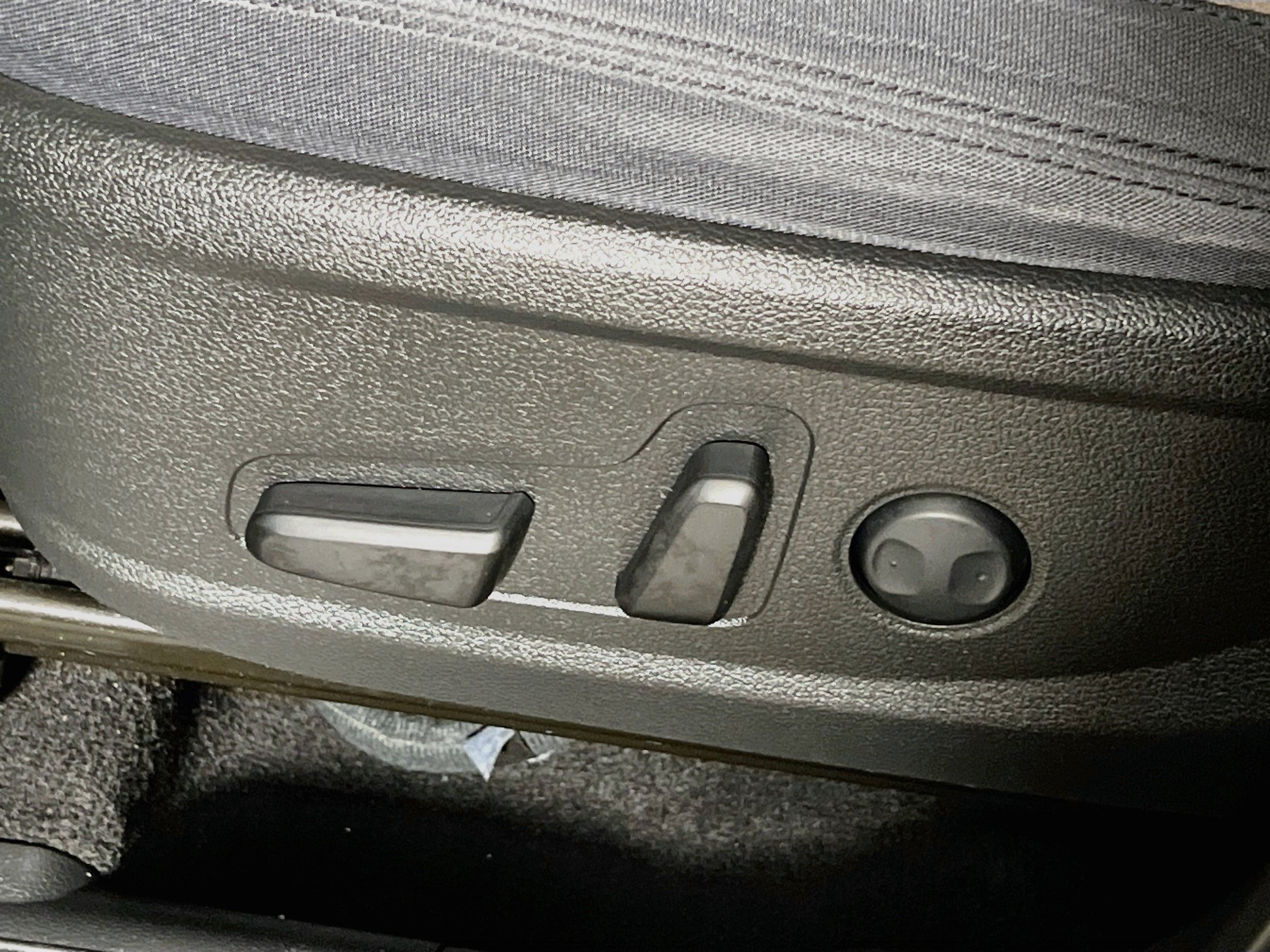 Used 2023 Hyundai Santa Fe SEL AWD/4WD image 16