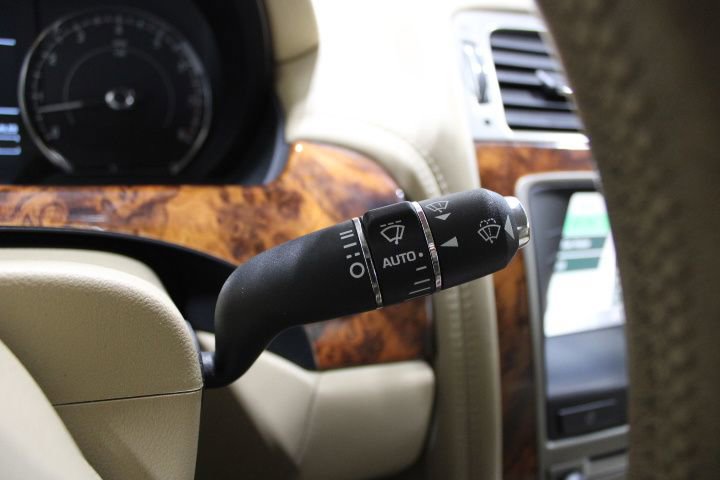 Used 2008 Jaguar XK Coupe image 34