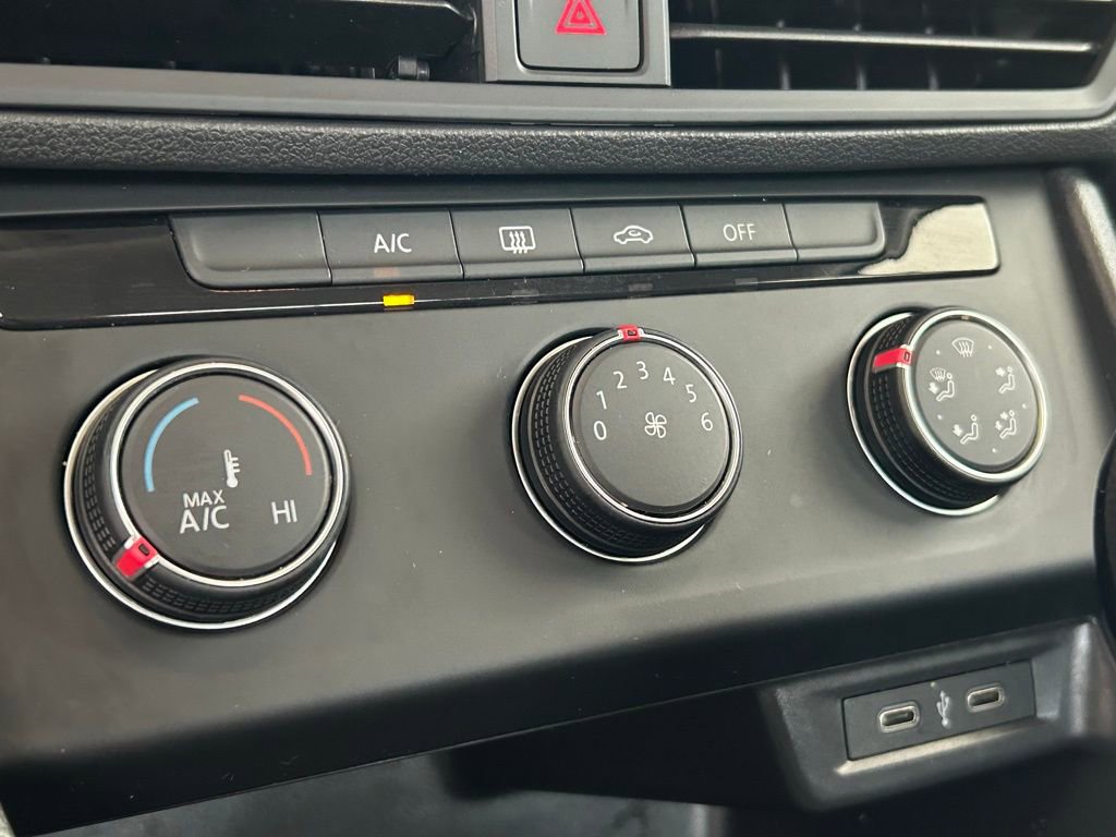 Used 2022 Volkswagen Jetta S image 35