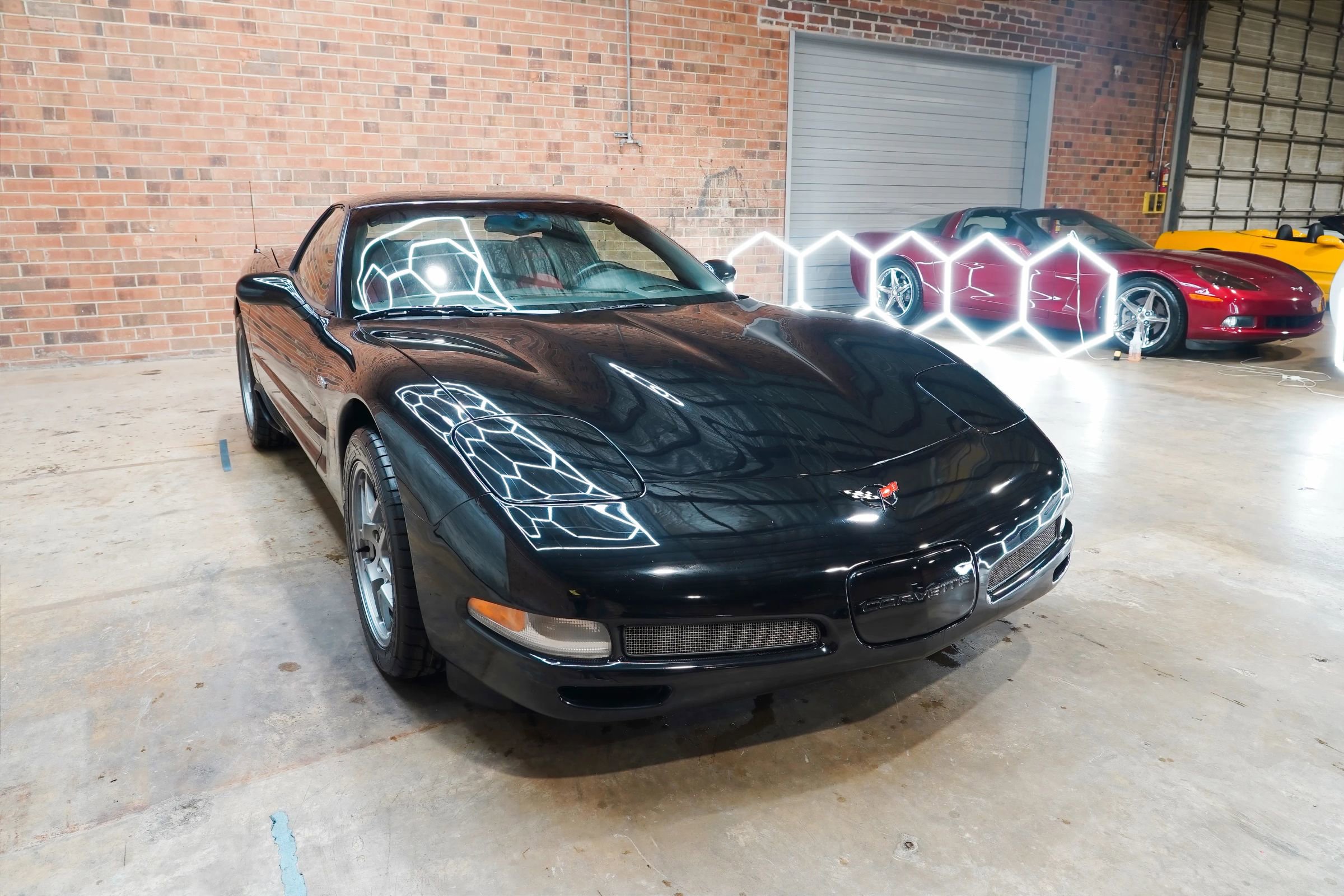 Used 2002 Chevrolet Corvette Z06 w/ Memory Pkg RWD image 4
