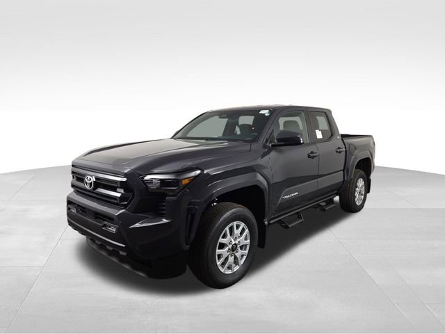 Used 2025 Toyota Tacoma SR5 AWD/4WD image 2