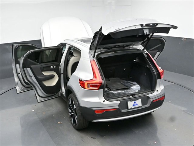 Used 2023 Volvo XC40 B5 Plus w/ Driver Assist Package image 50