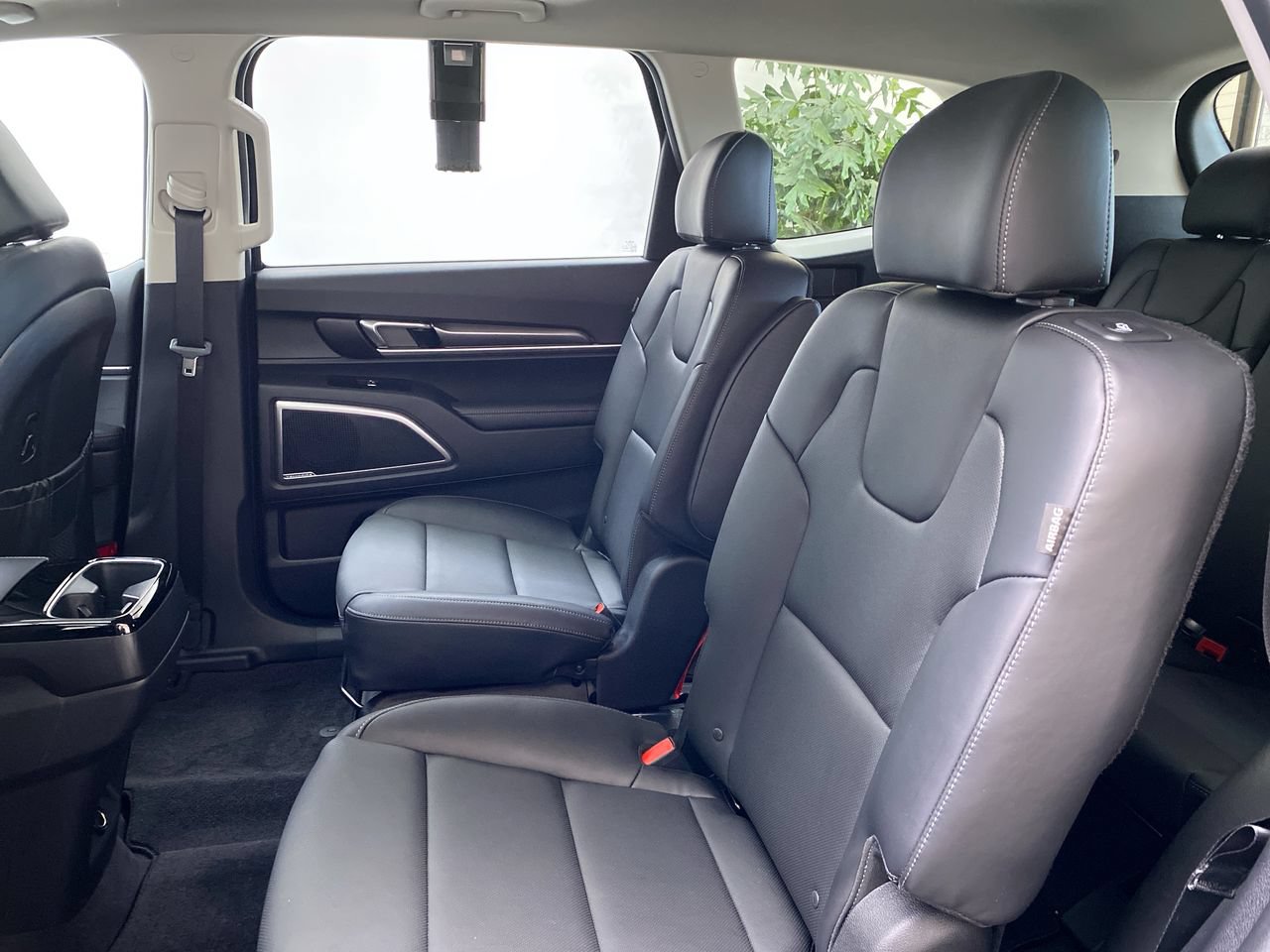 Certified 2025 Kia Telluride S FWD image 35