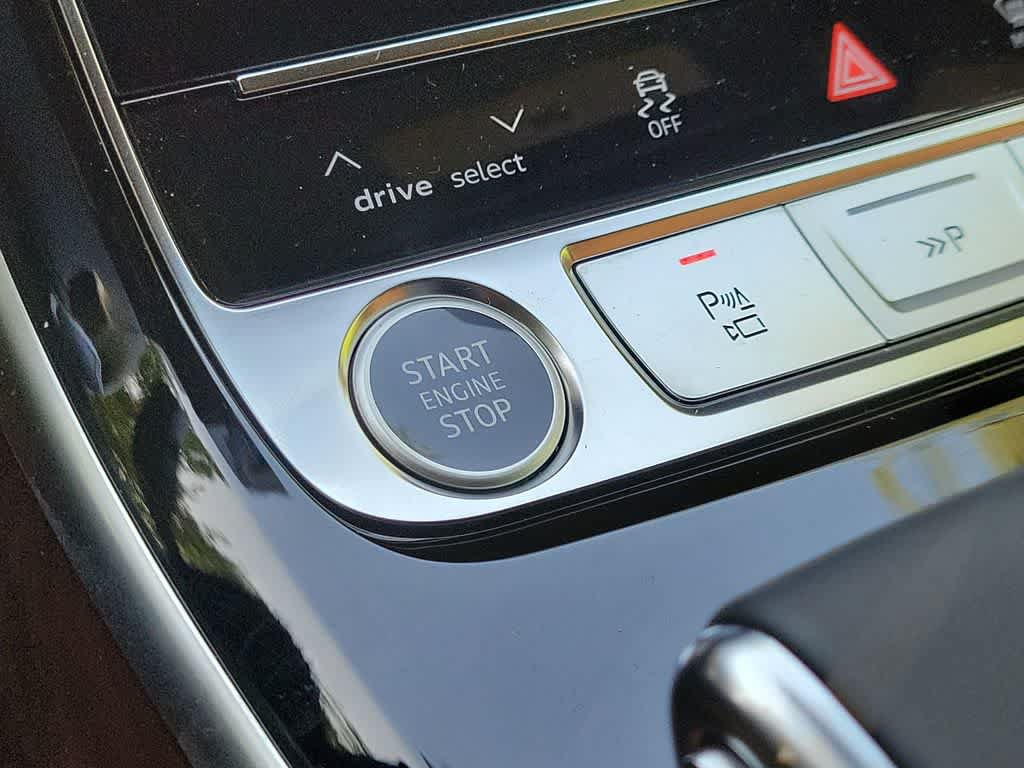 New 2026 Audi A8 L 3.0T AWD/4WD image 19