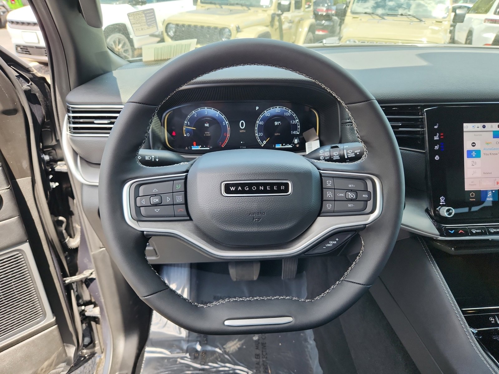 New 2025 Jeep Wagoneer Series II w/ HD Trailer Tow Package image 9