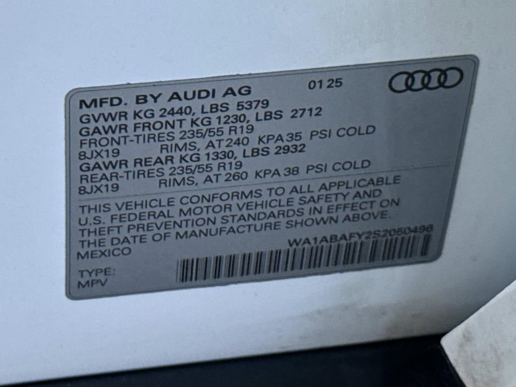 Used 2025 Audi Q5 2.0T Premium w/ Convenience Plus Package image 30