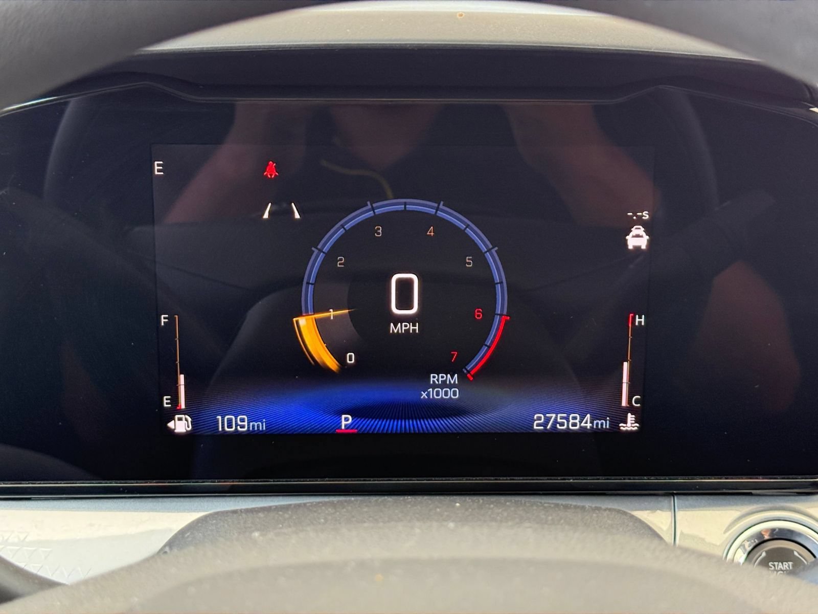 Used 2025 Chevrolet Trax LT FWD image 40
