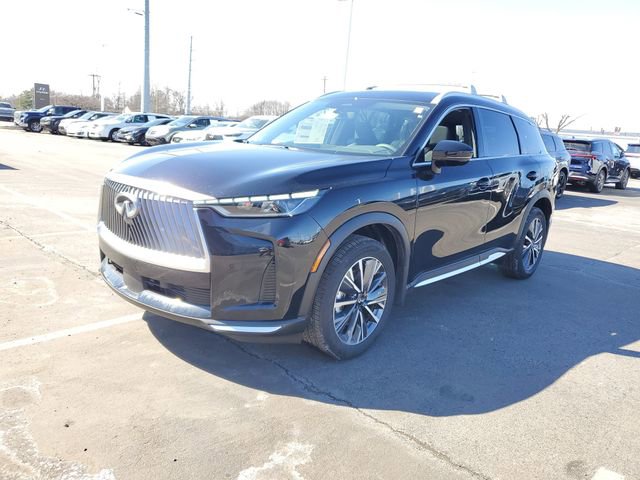 New 2026 INFINITI QX60 Luxe w/ Family Package image 3