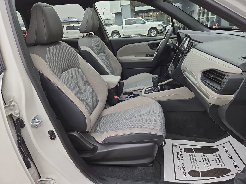 Used 2025 Subaru Forester Premium image 17