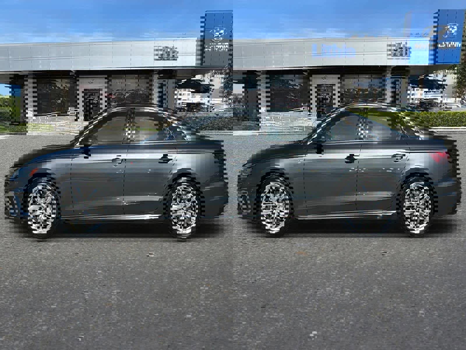 Used 2024 Audi A4 2.0T Premium Plus image 6