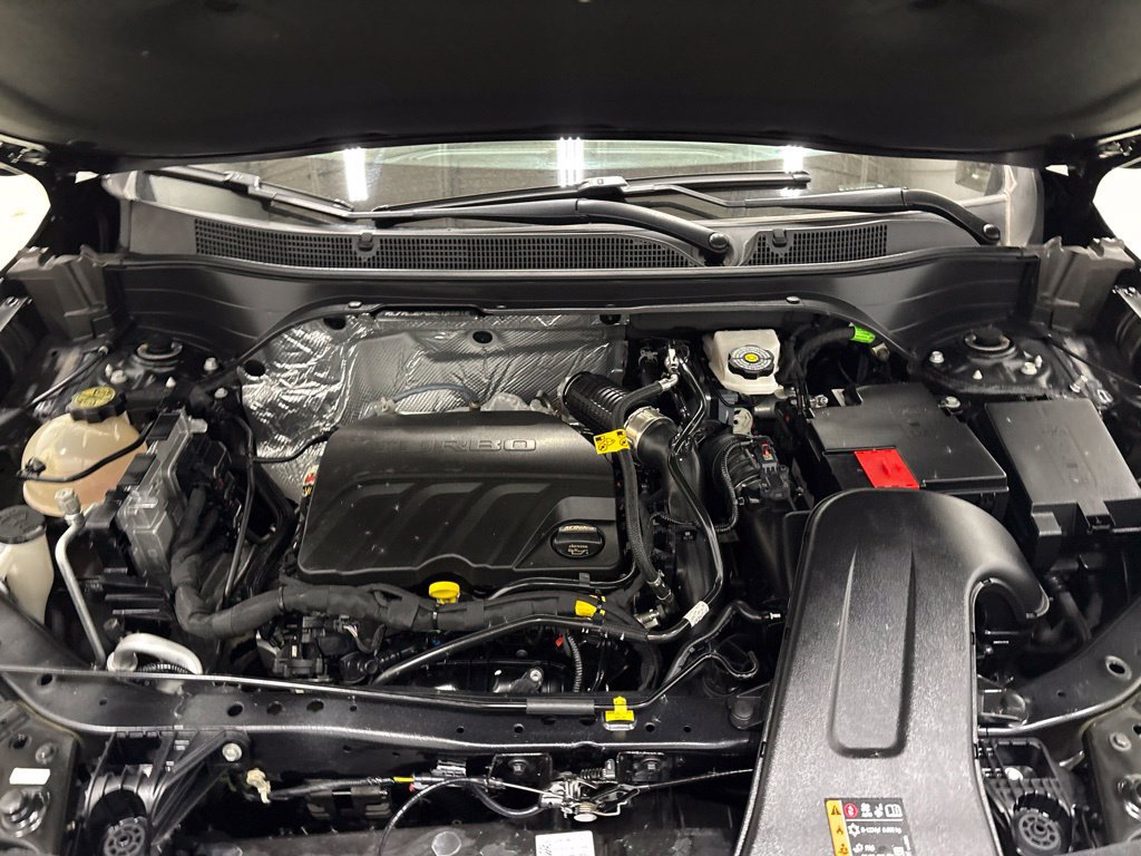 Used 2025 Chevrolet Trax RS w/ Sunroof Package FWD image 10
