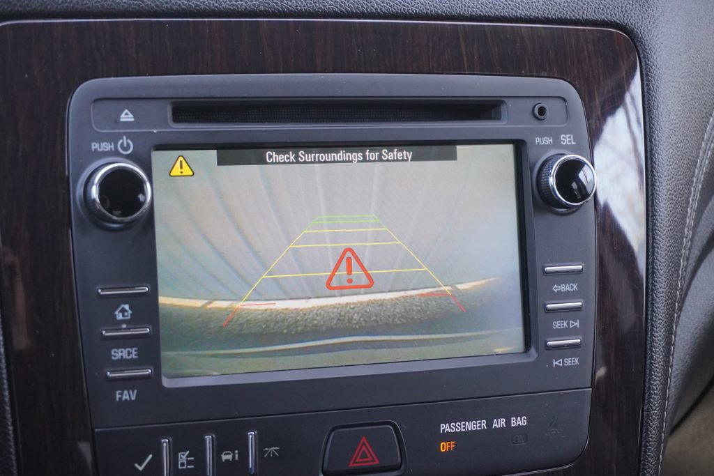 Used 2016 Chevrolet Traverse LT w/ Style and Technology Package AWD/4WD image 30