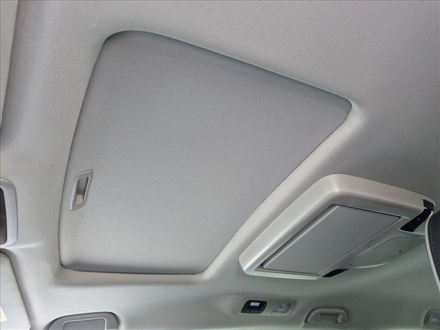 Certified 2026 Honda Odyssey Touring image 15
